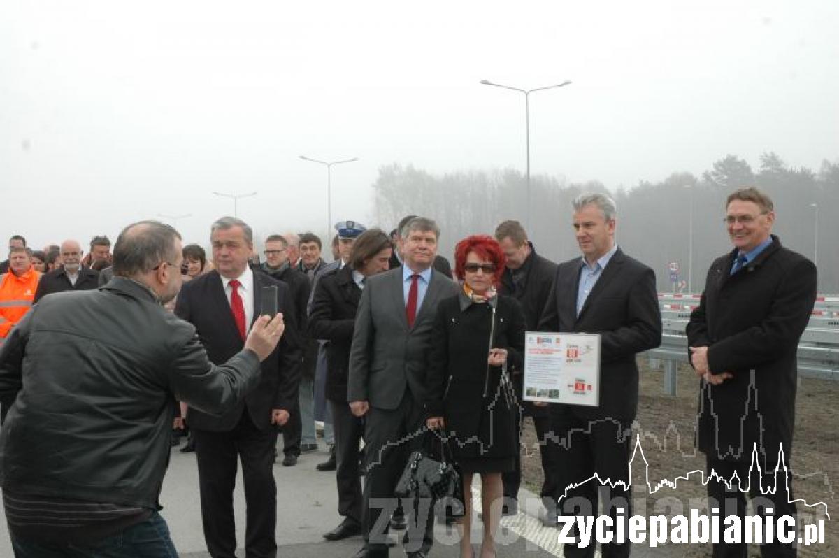 Oficjalnie otworzyli drogę. Można jeździć s8