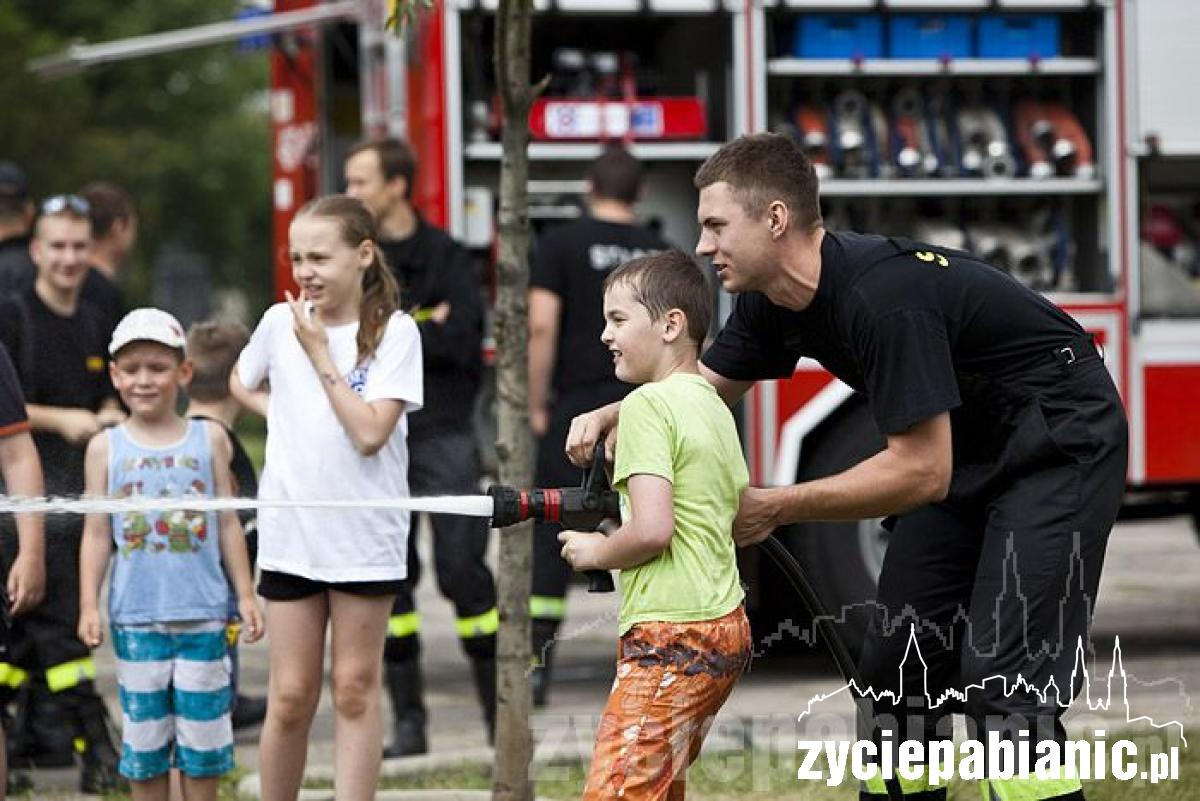 Leją się na starówce