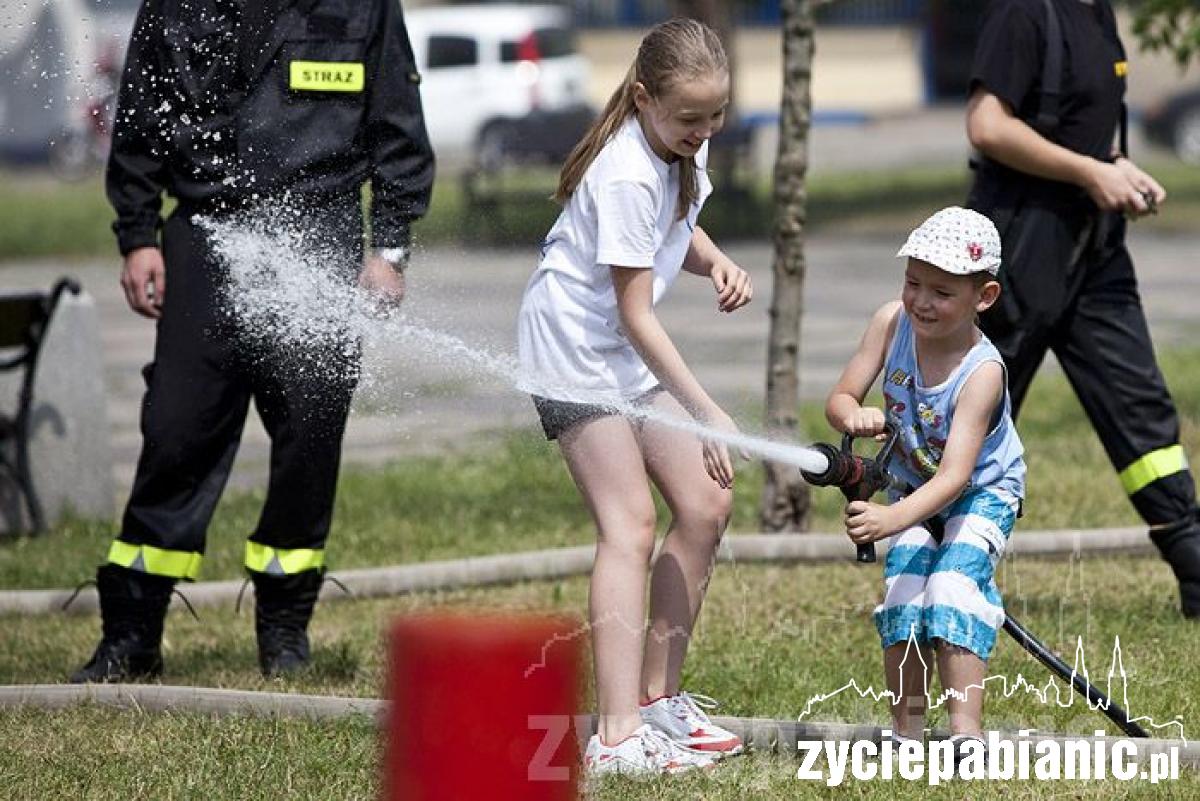 Leją się na starówce