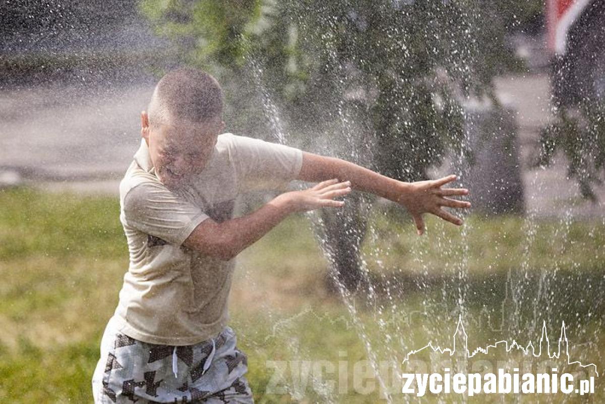 Leją się na starówce