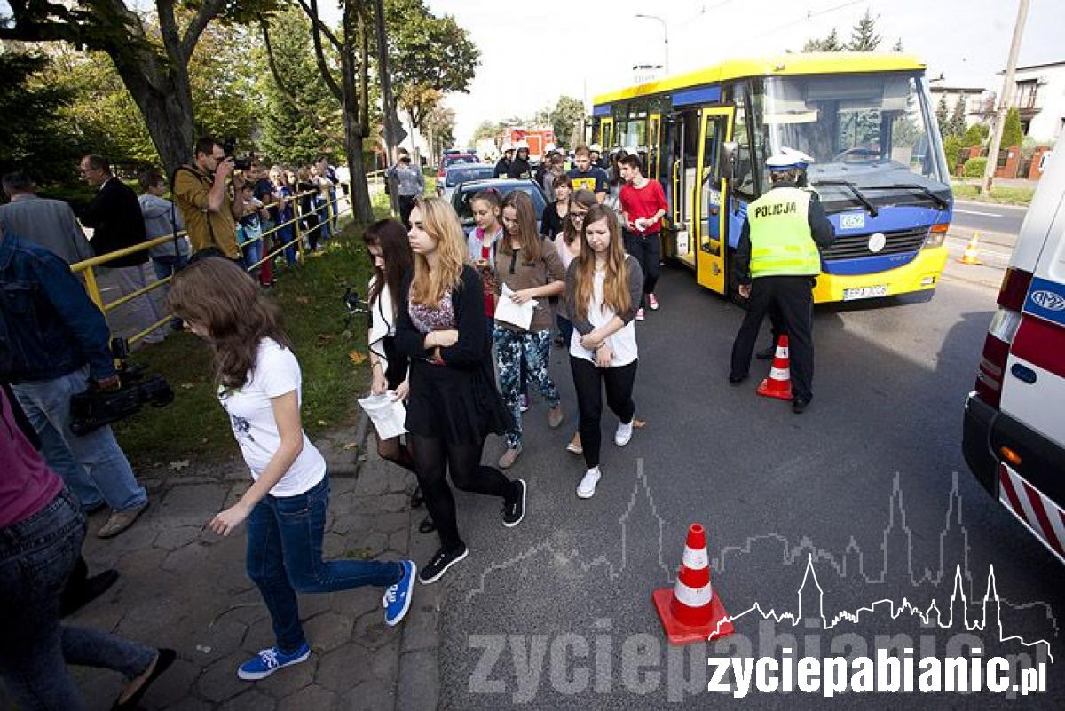 Terroryści skazili wodę w miejskich studniach