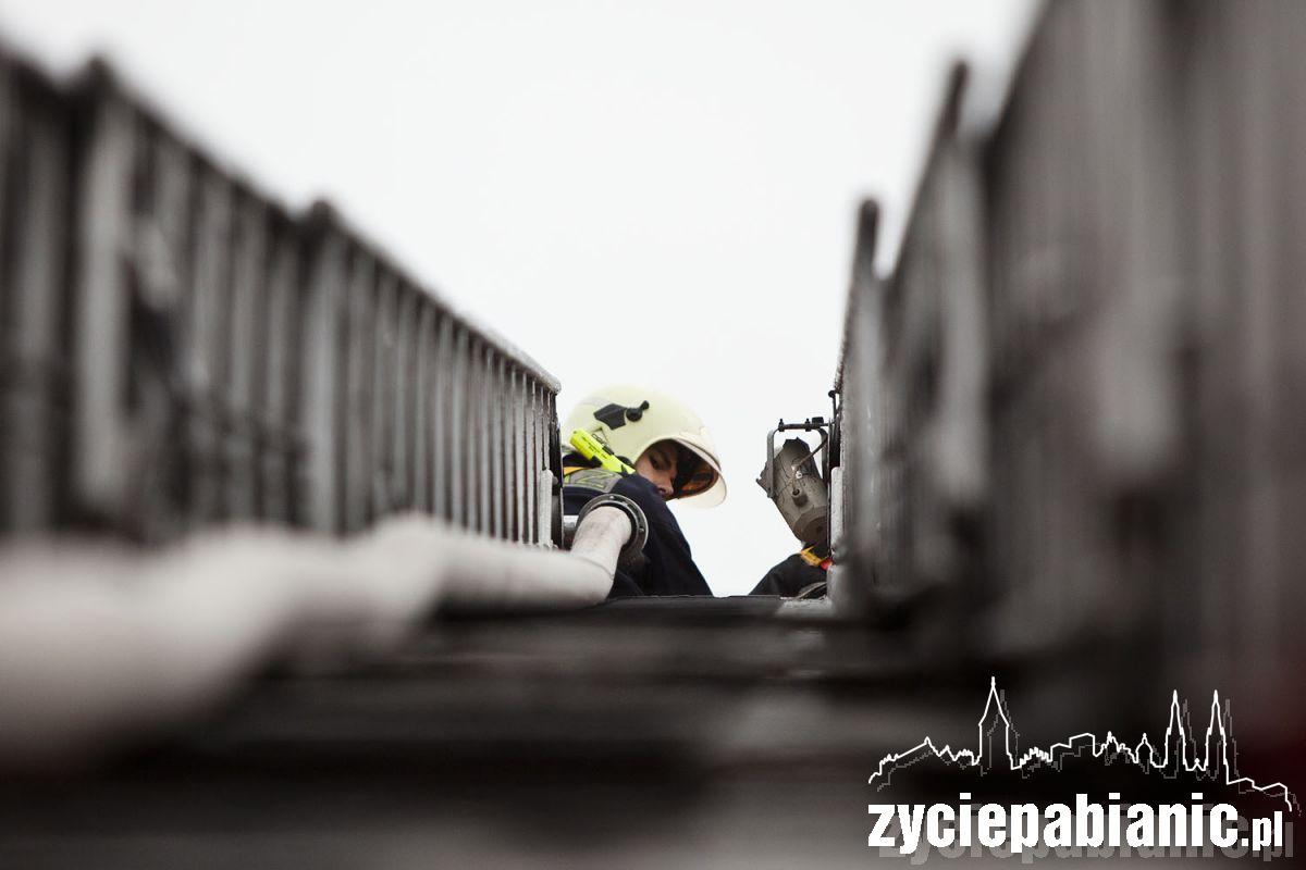 Pożar w zakładzie
