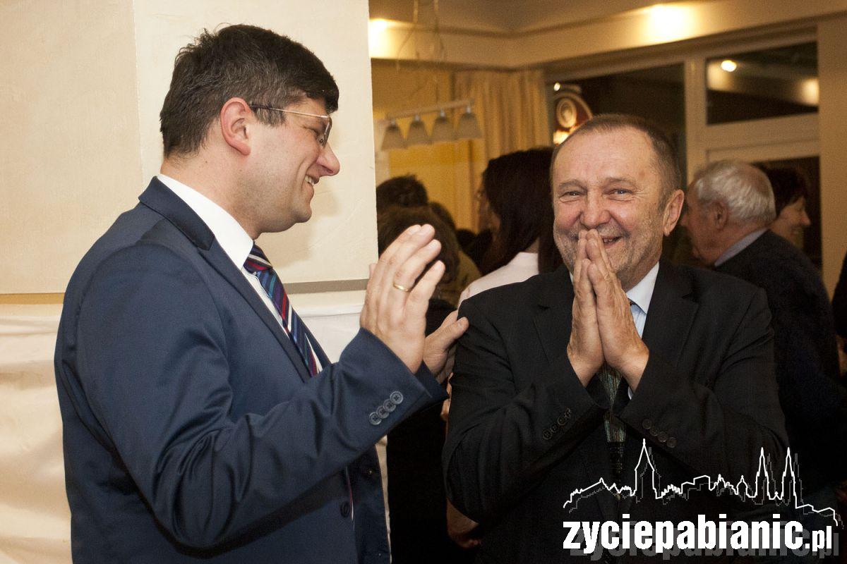 Mackiewicz świętuje zwycięstwo