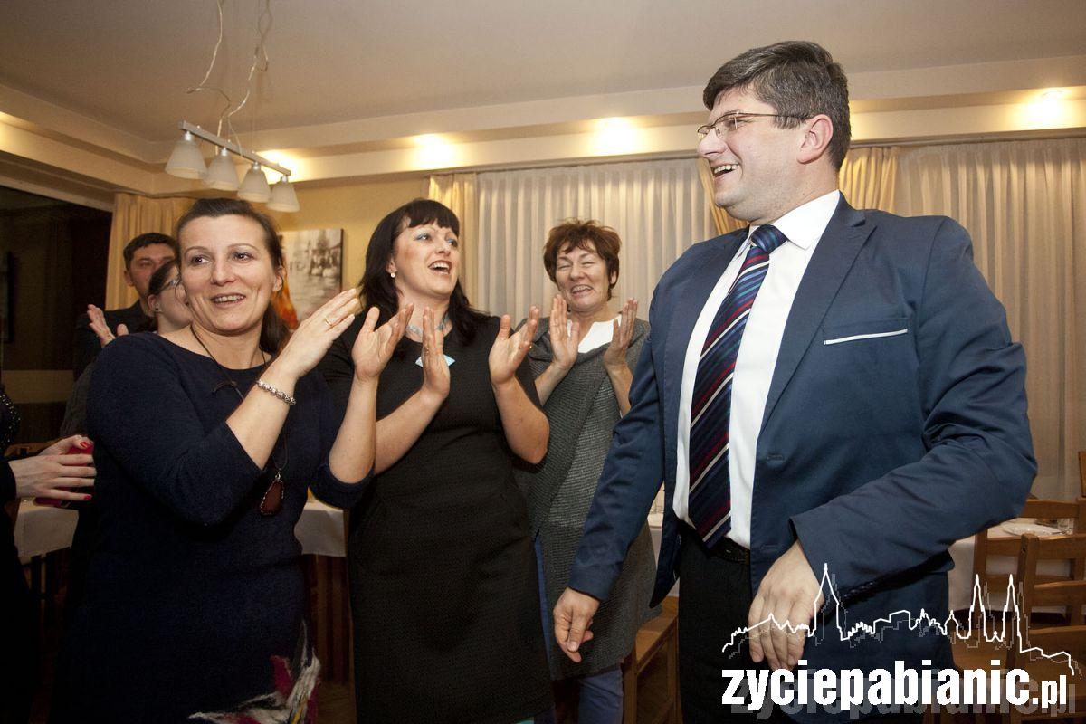 Mackiewicz świętuje zwycięstwo