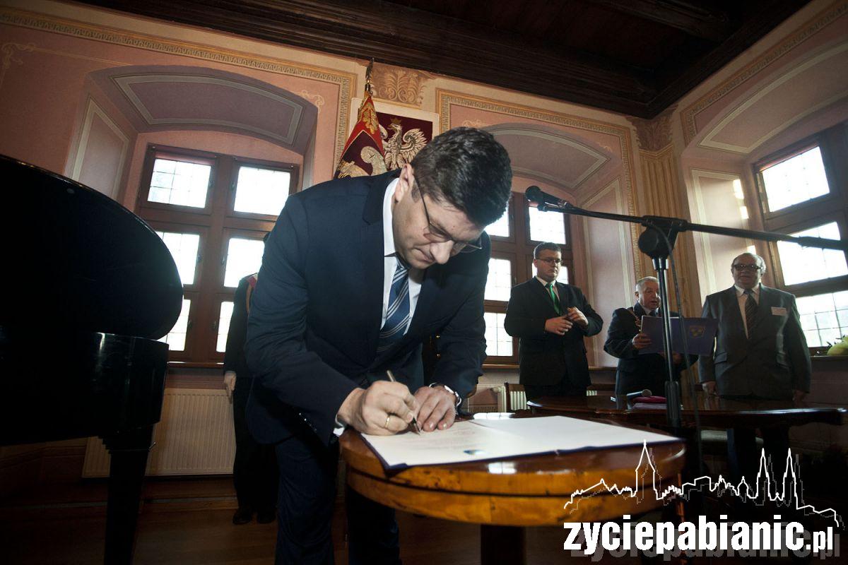 Prezydent Pabianic: Mackiewicz