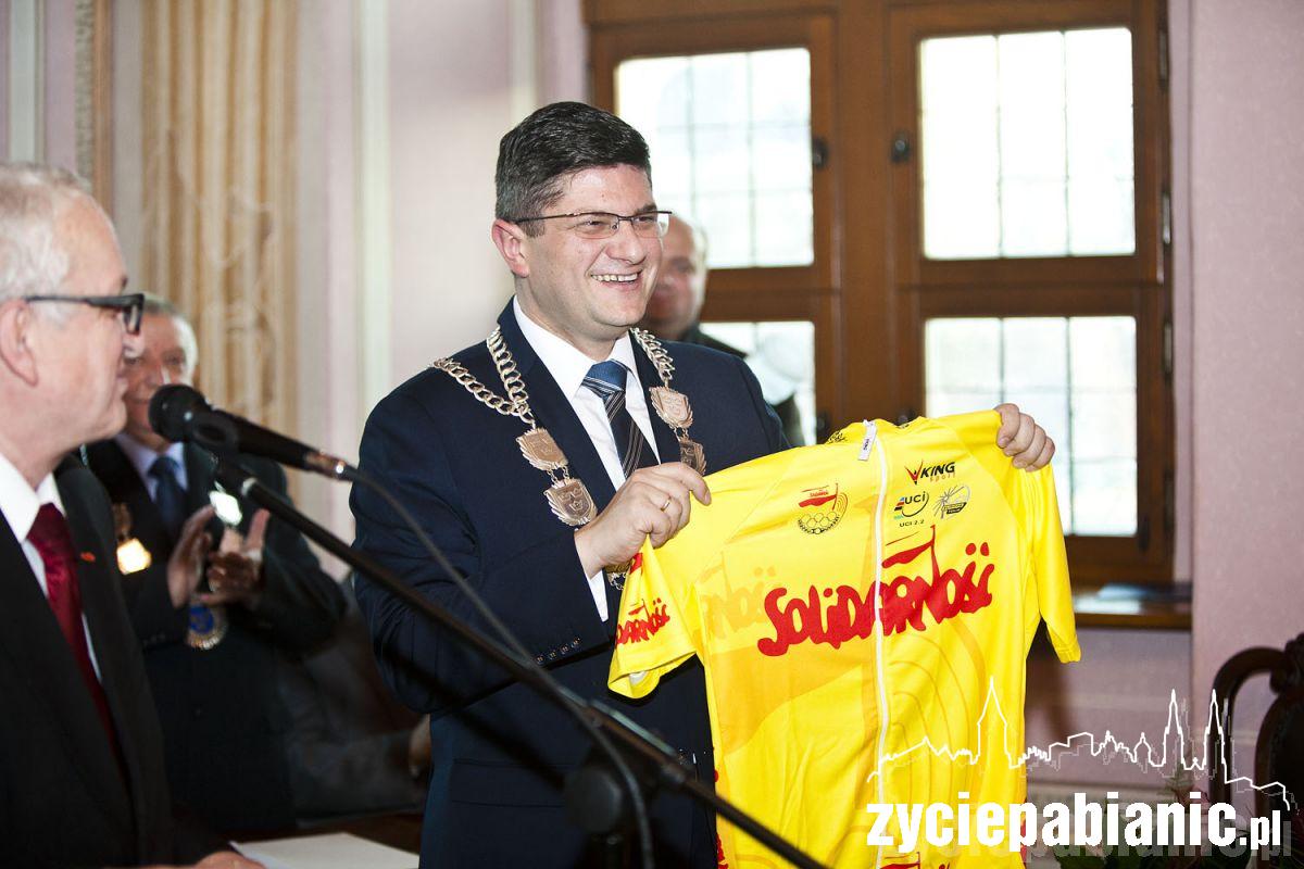 Prezydent Pabianic: Mackiewicz