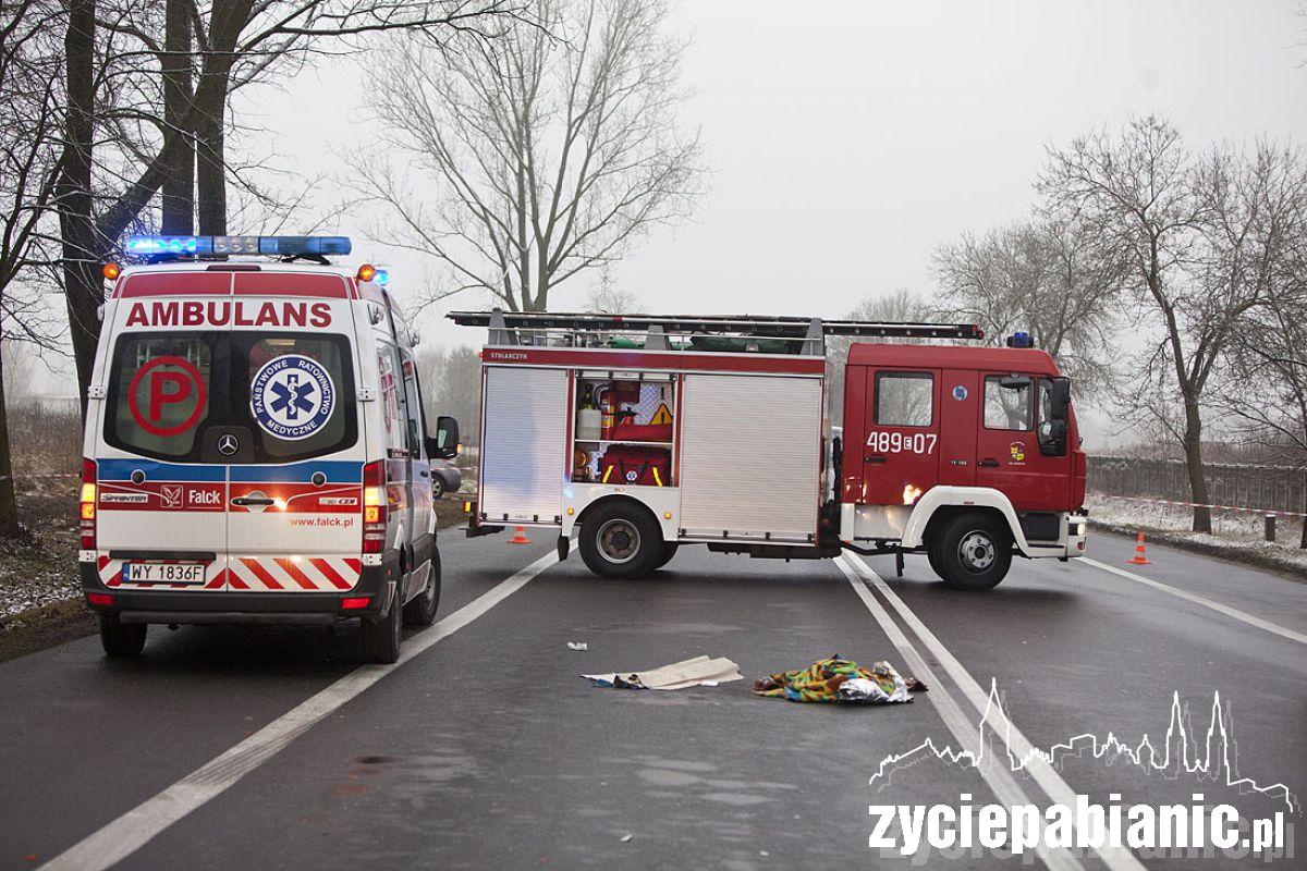 Motorower wjechał w osobówkę