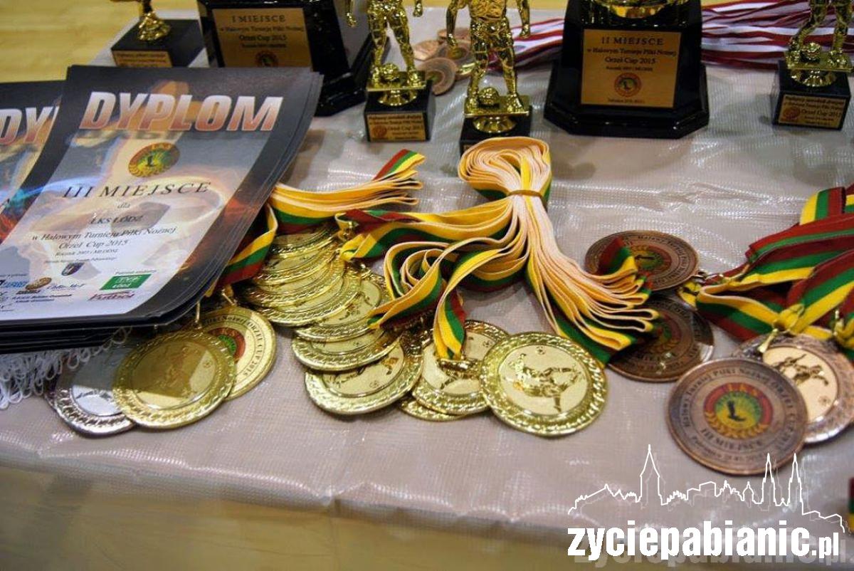 Twarde lądowanie Orła