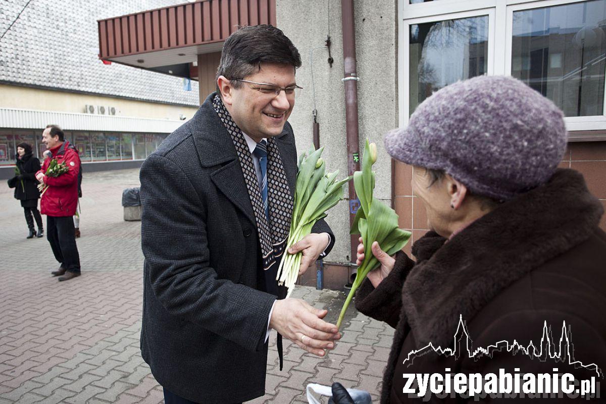 Pamiętają o kobietach