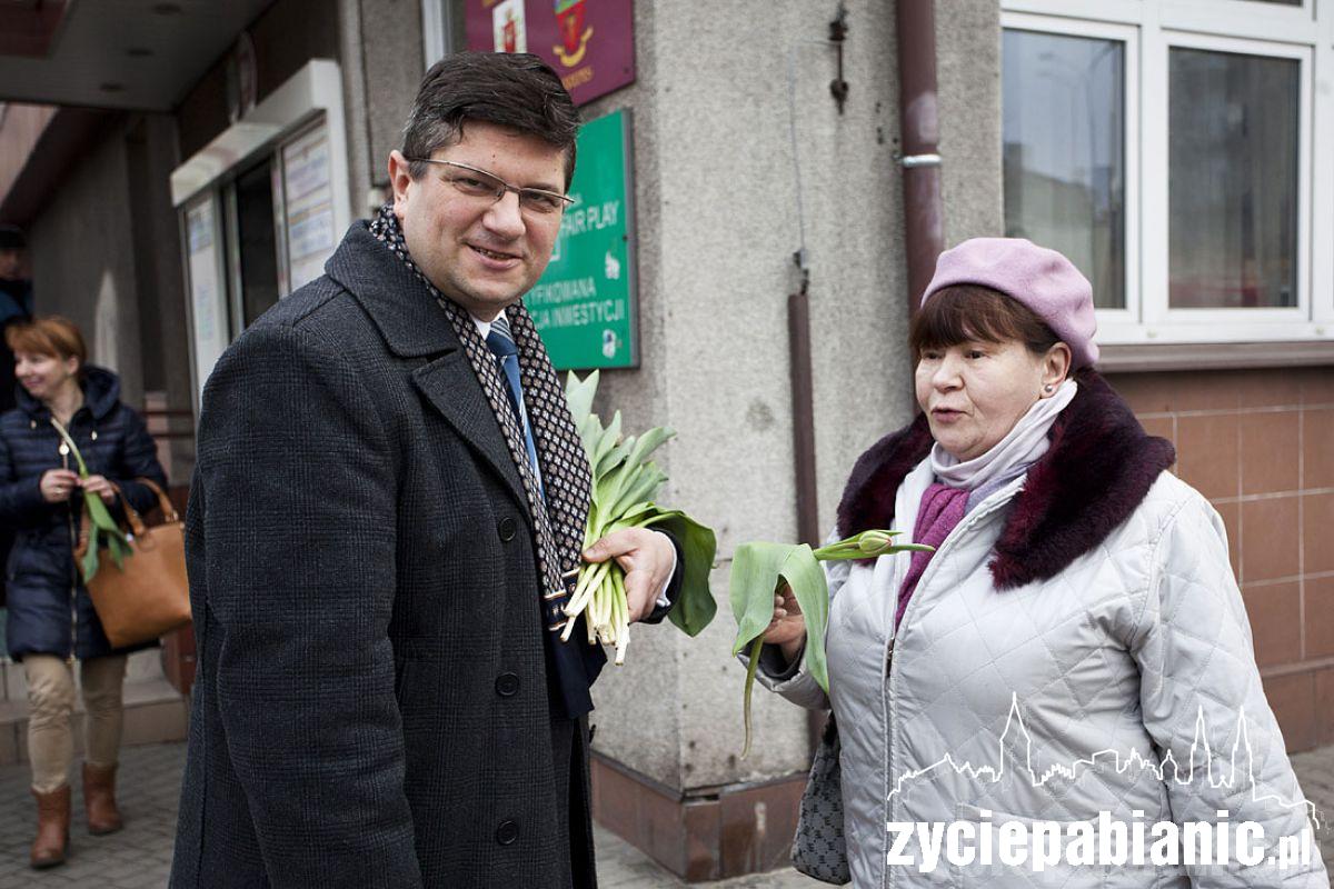 Pamiętają o kobietach