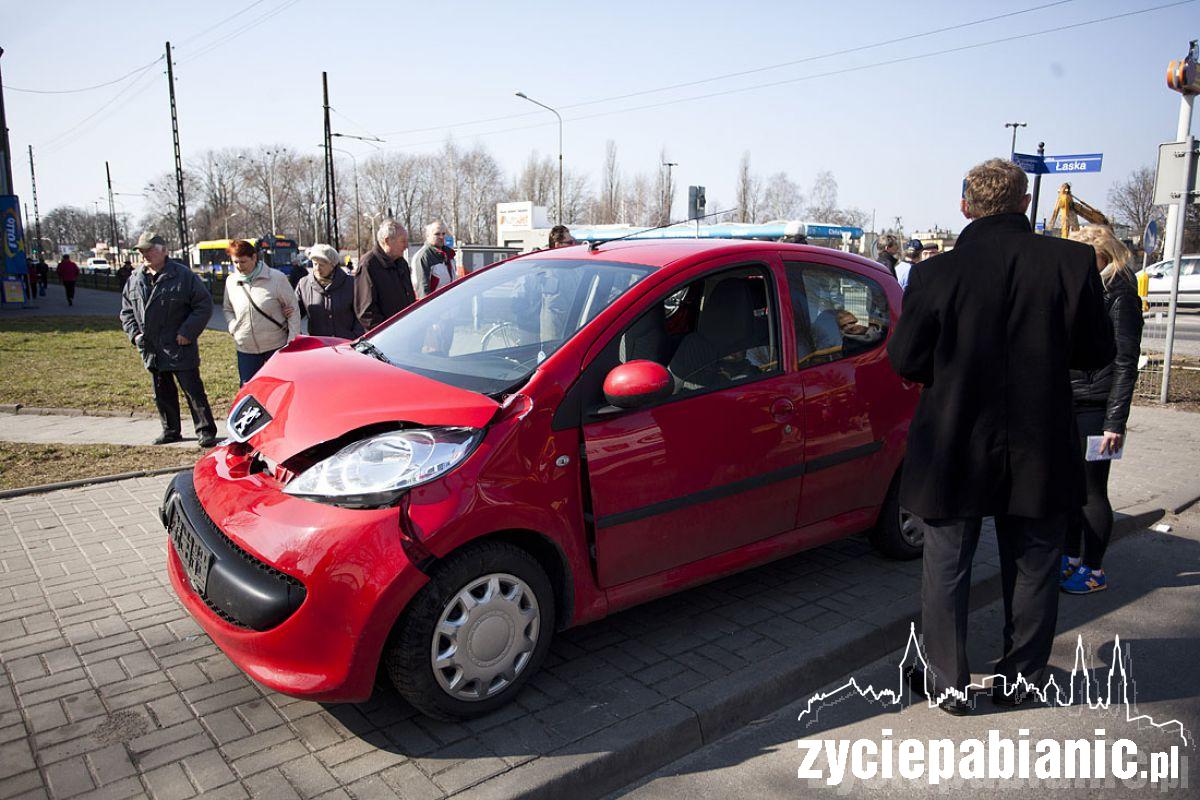 Żona starosty wjechała w tramwaj
