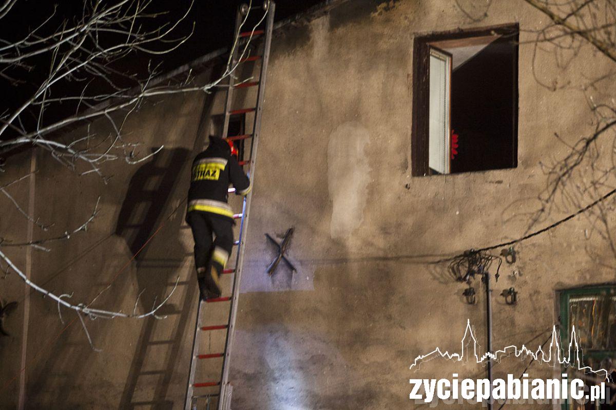 Pożar kamienicy na Partyzanckiej