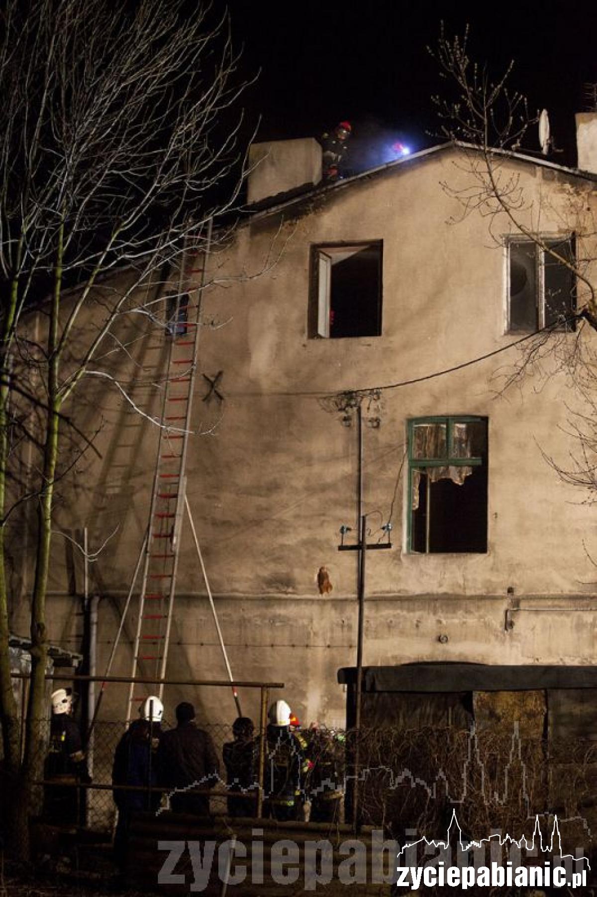 Pożar kamienicy na Partyzanckiej
