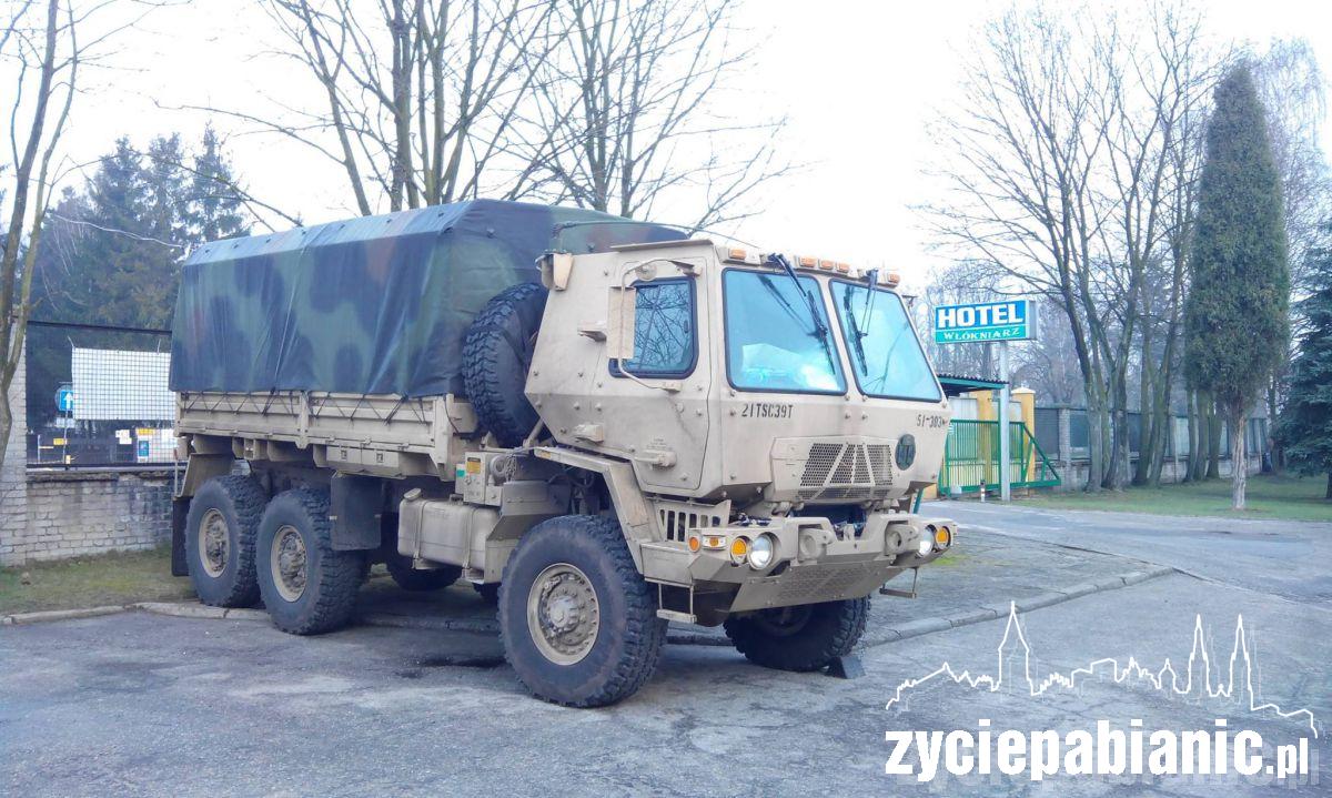 Amerykańscy żołnierze w Pabianicach