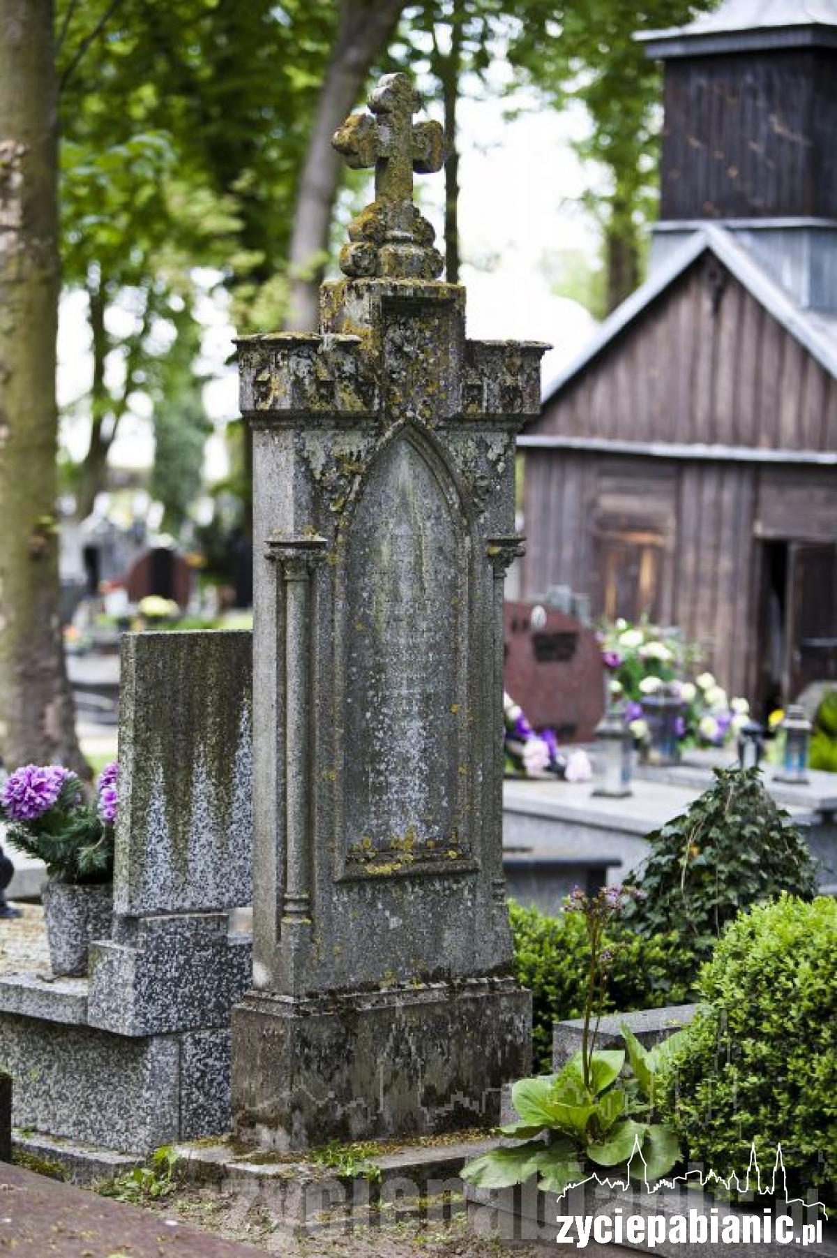 Odnowimy 4 zabytkowe nagrobki