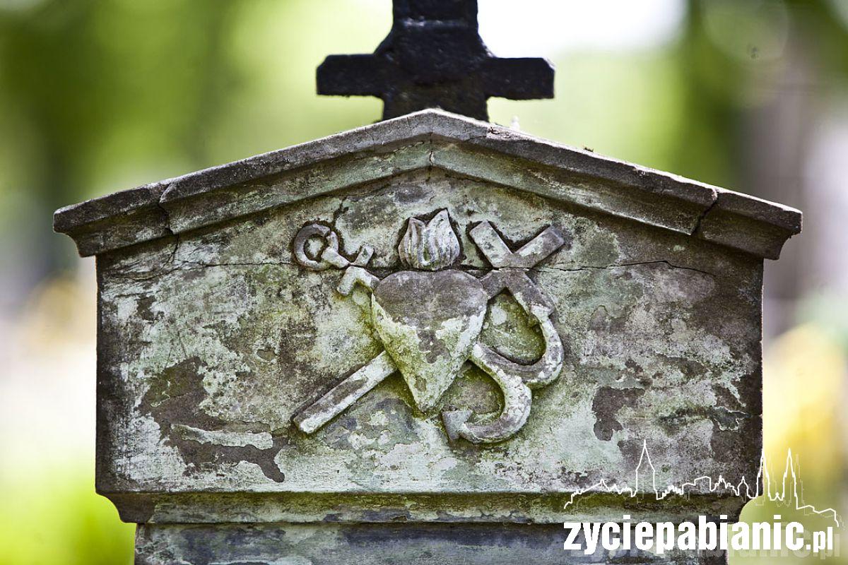 Odnowimy 4 zabytkowe nagrobki