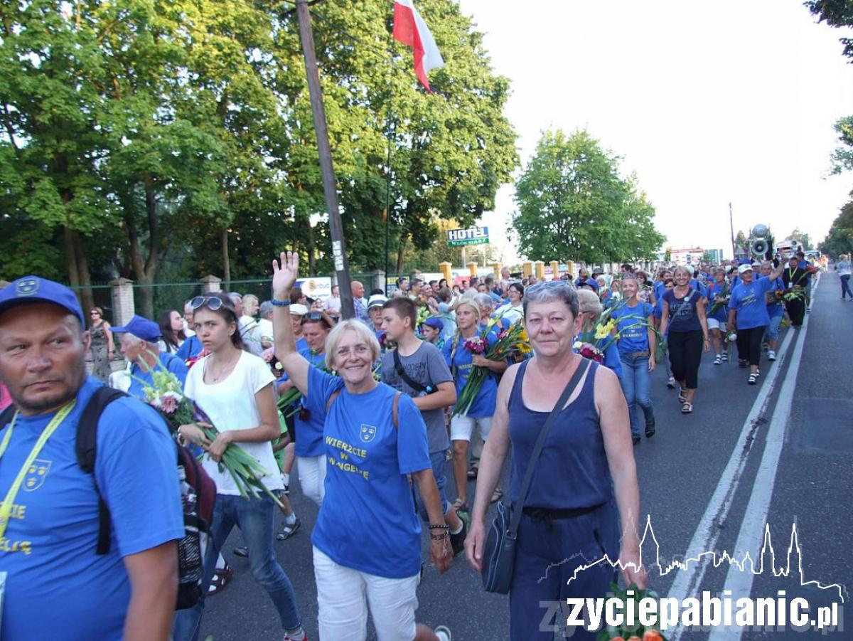 Tłumy witały pielgrzymów