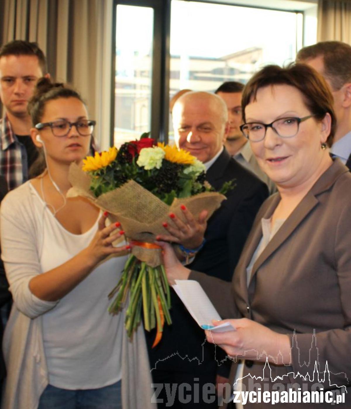 Pani premier zjadła lunch w Fabryce Wełny