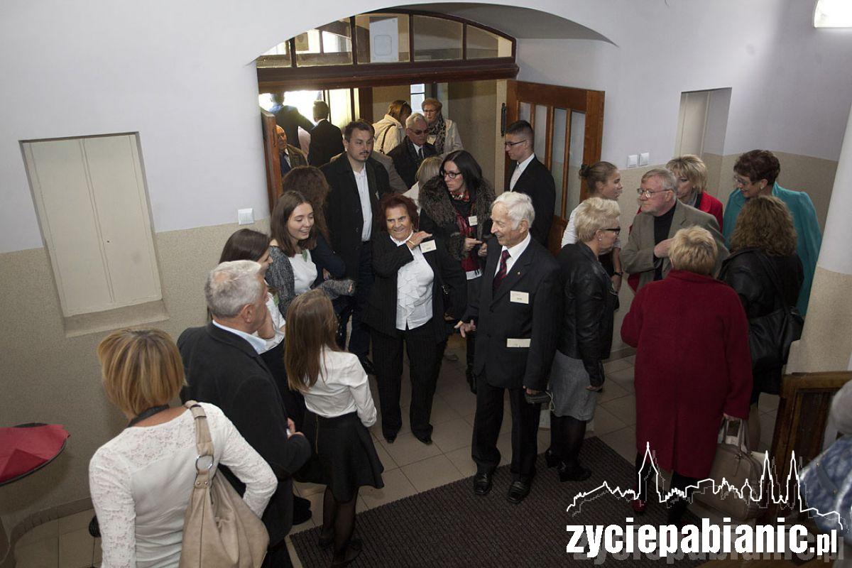 100 lat II LO