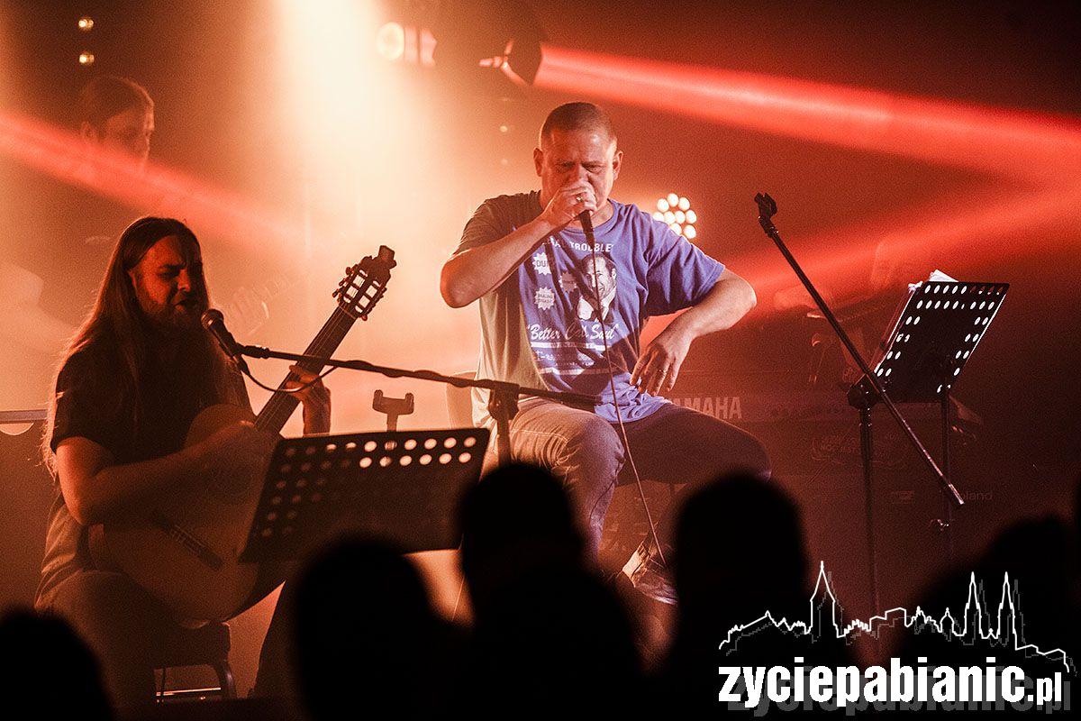 Kazik Staszewski w Pabianicach