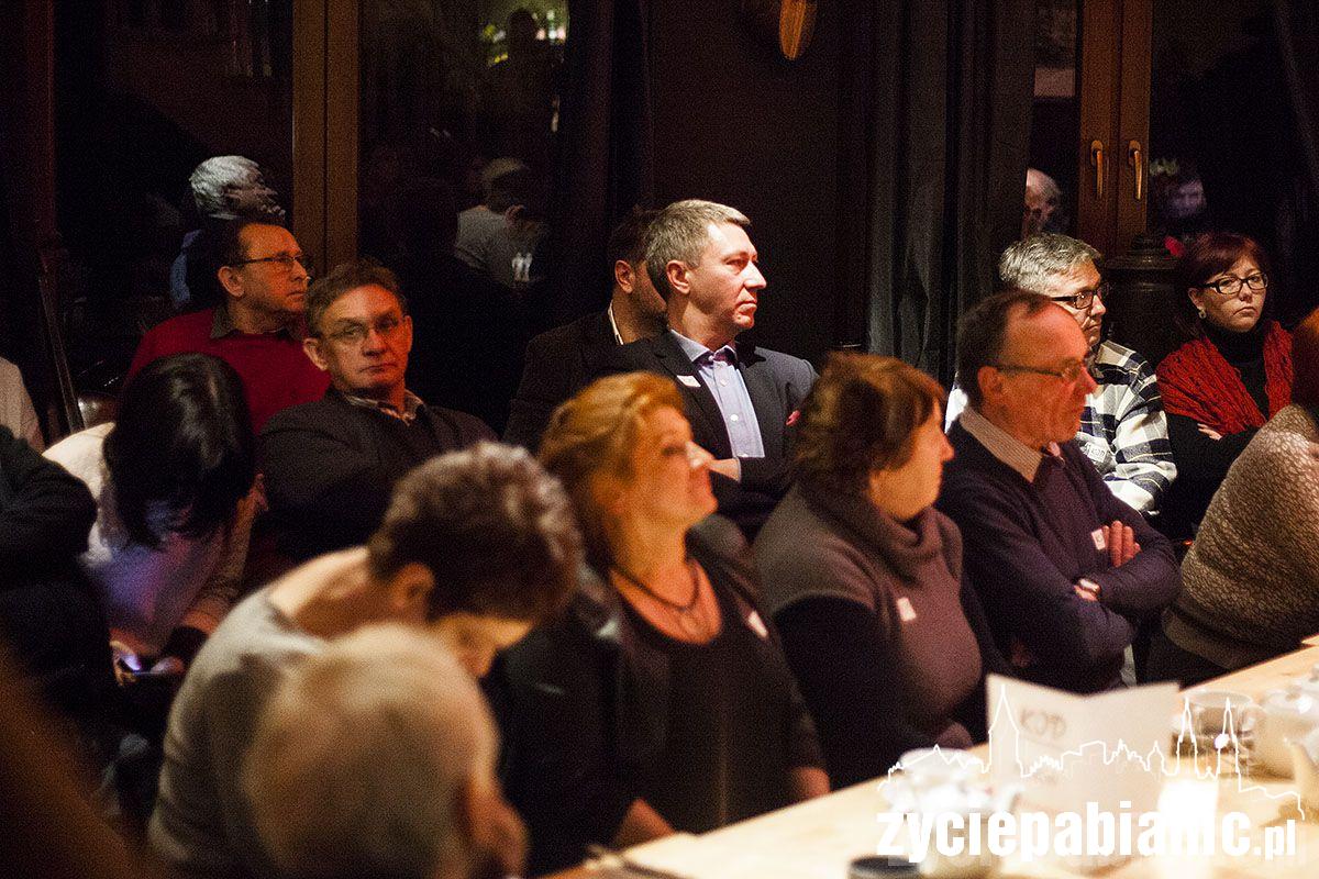 Komitet Obrony Demokracji w Pabianicach