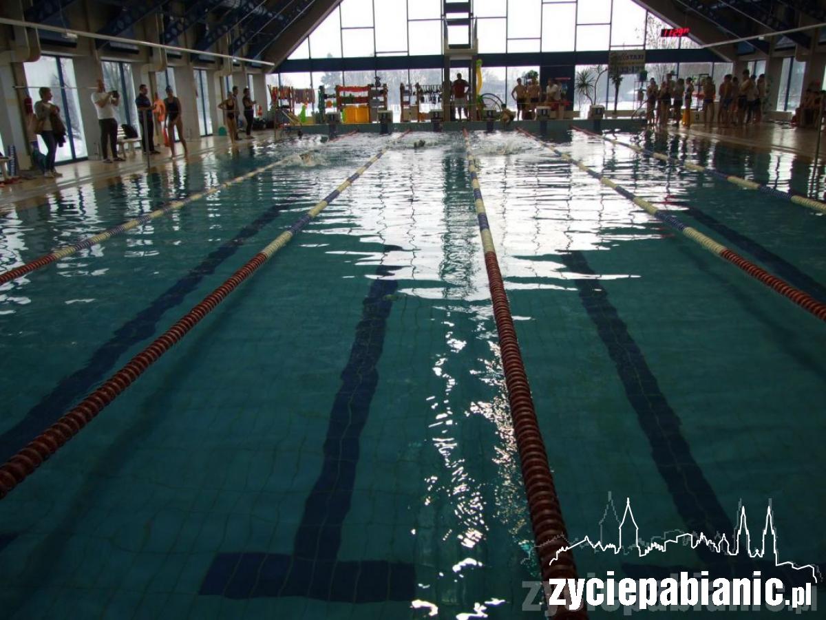 Orkiestra na basenie