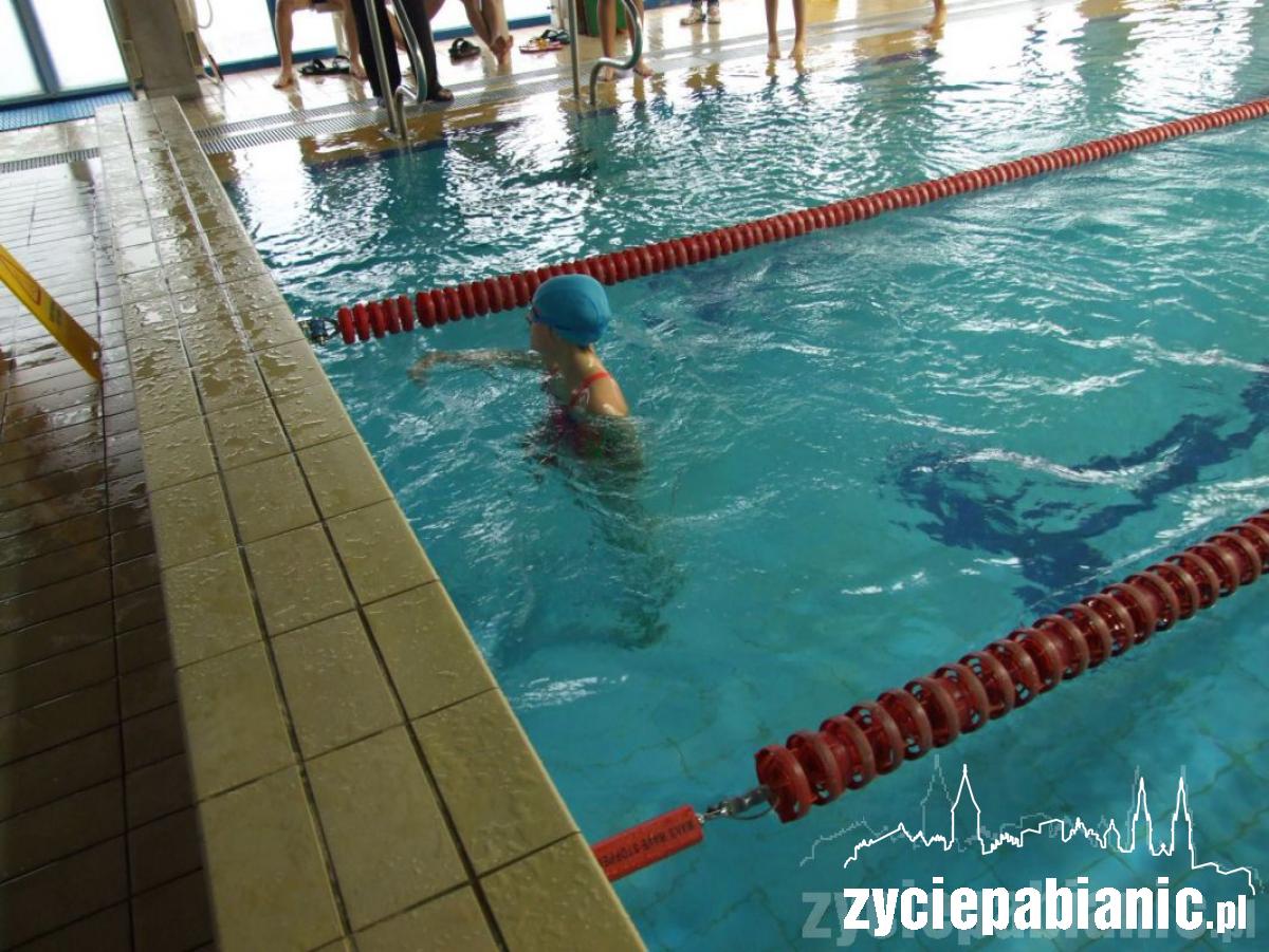 Orkiestra na basenie