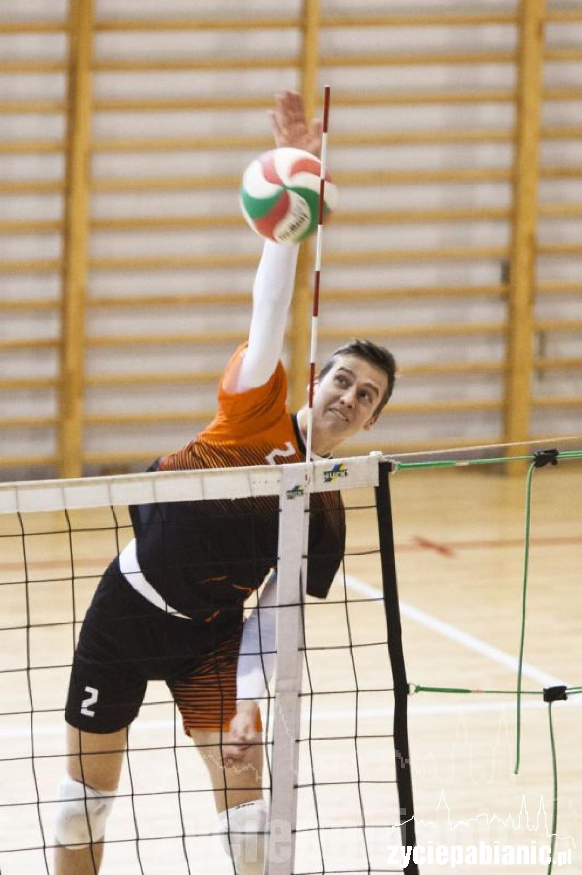 Zimowy turniej siatkówki o puchar prezydenta