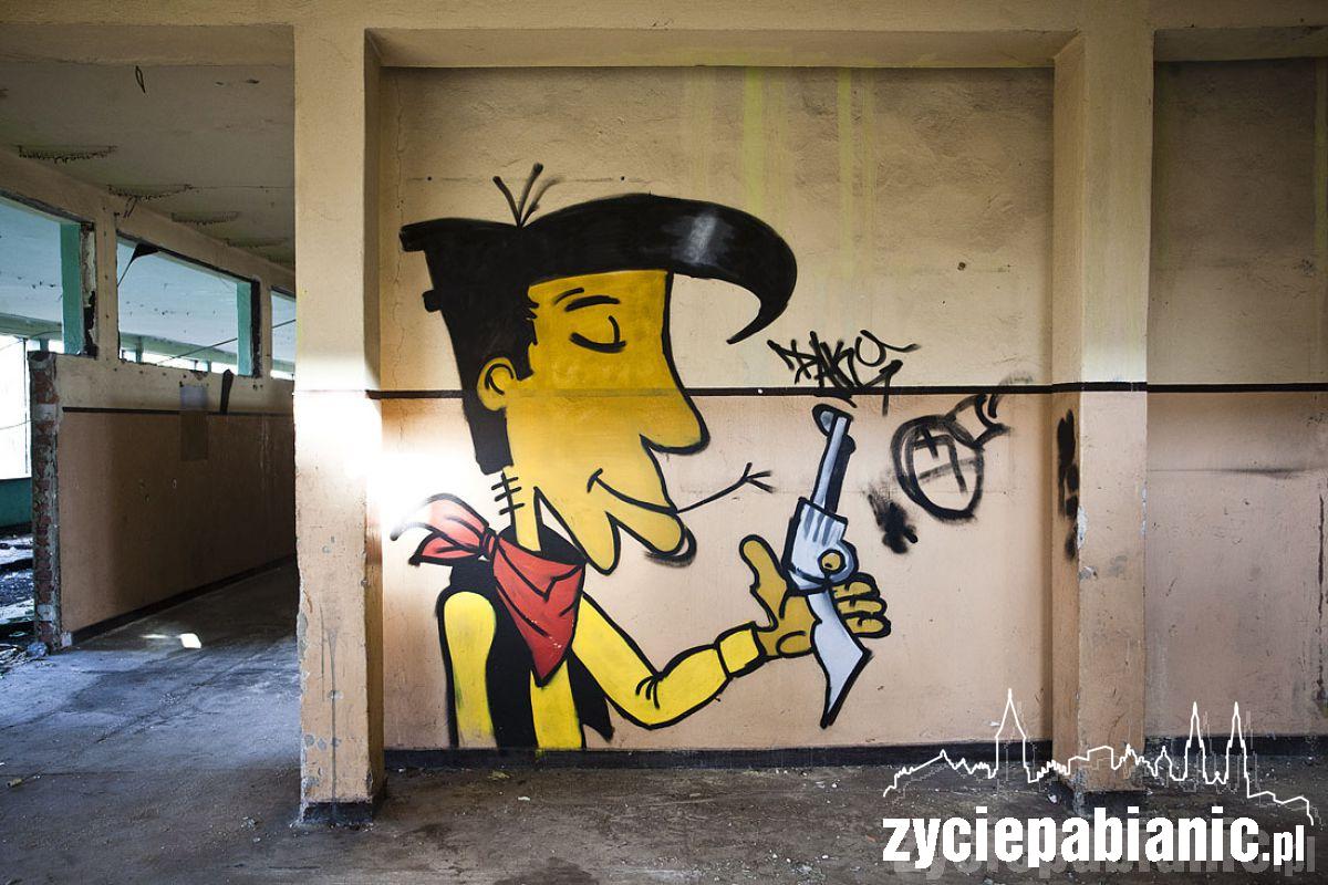 Tu będzie basen i lodowisko