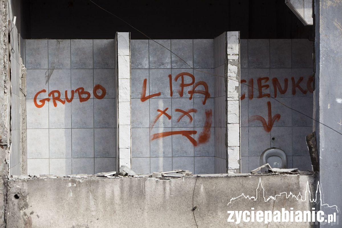 Tu będzie basen i lodowisko