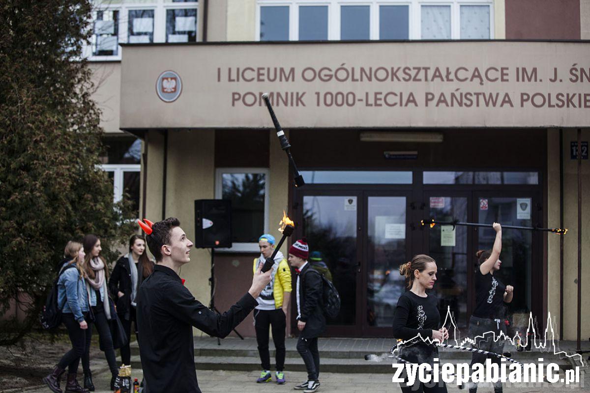 Drzwi otwarte