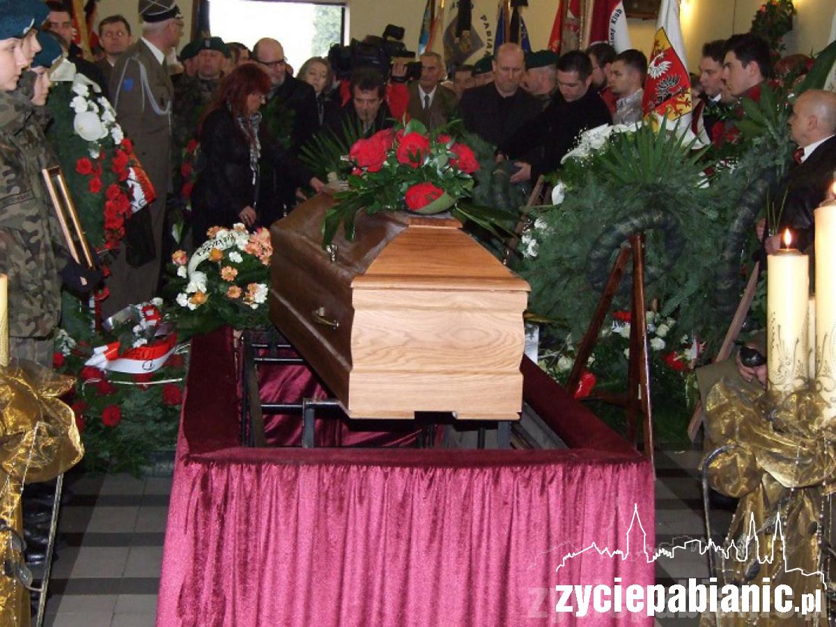 Piękny pogrzeb generała