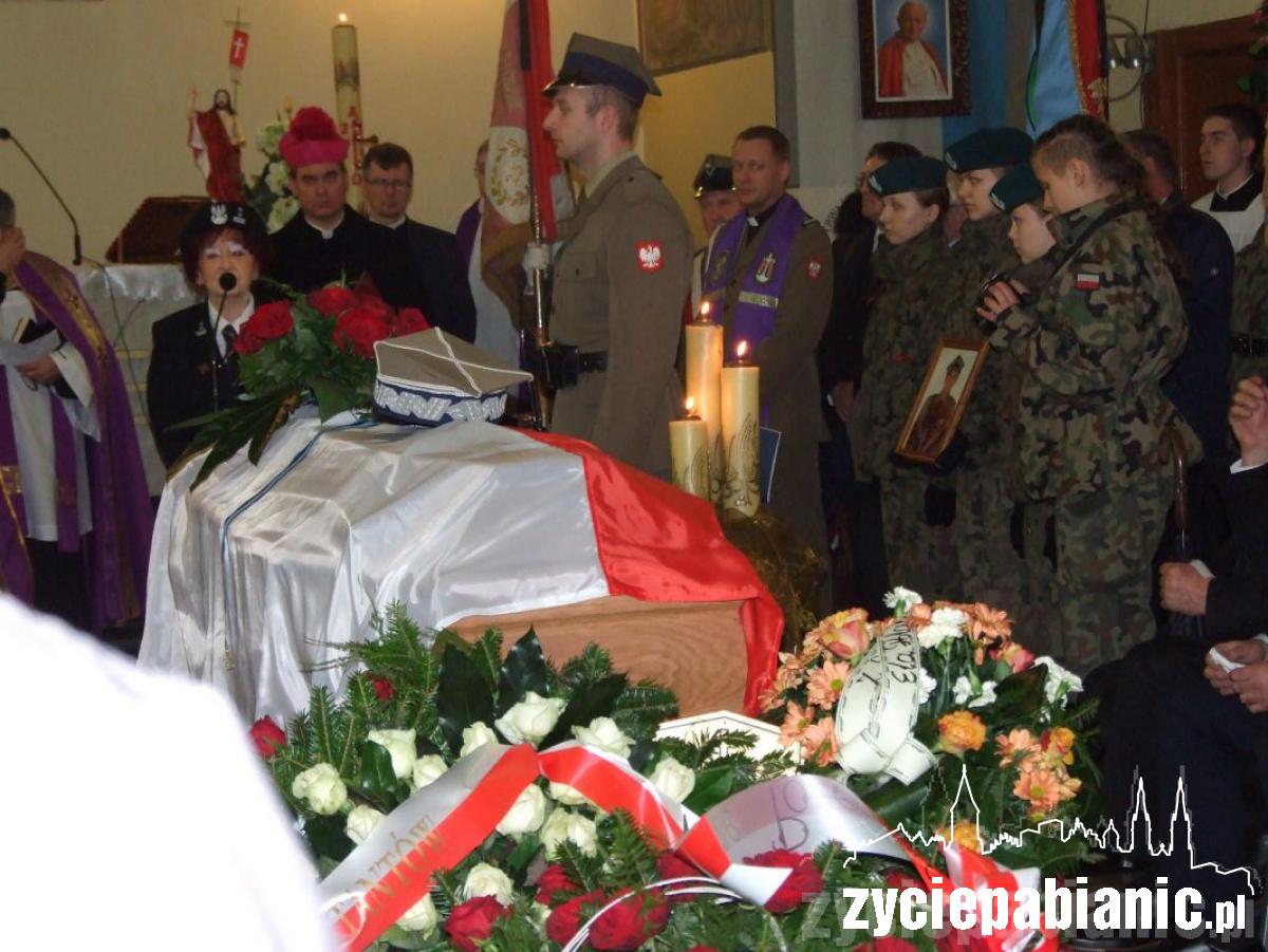 Piękny pogrzeb generała