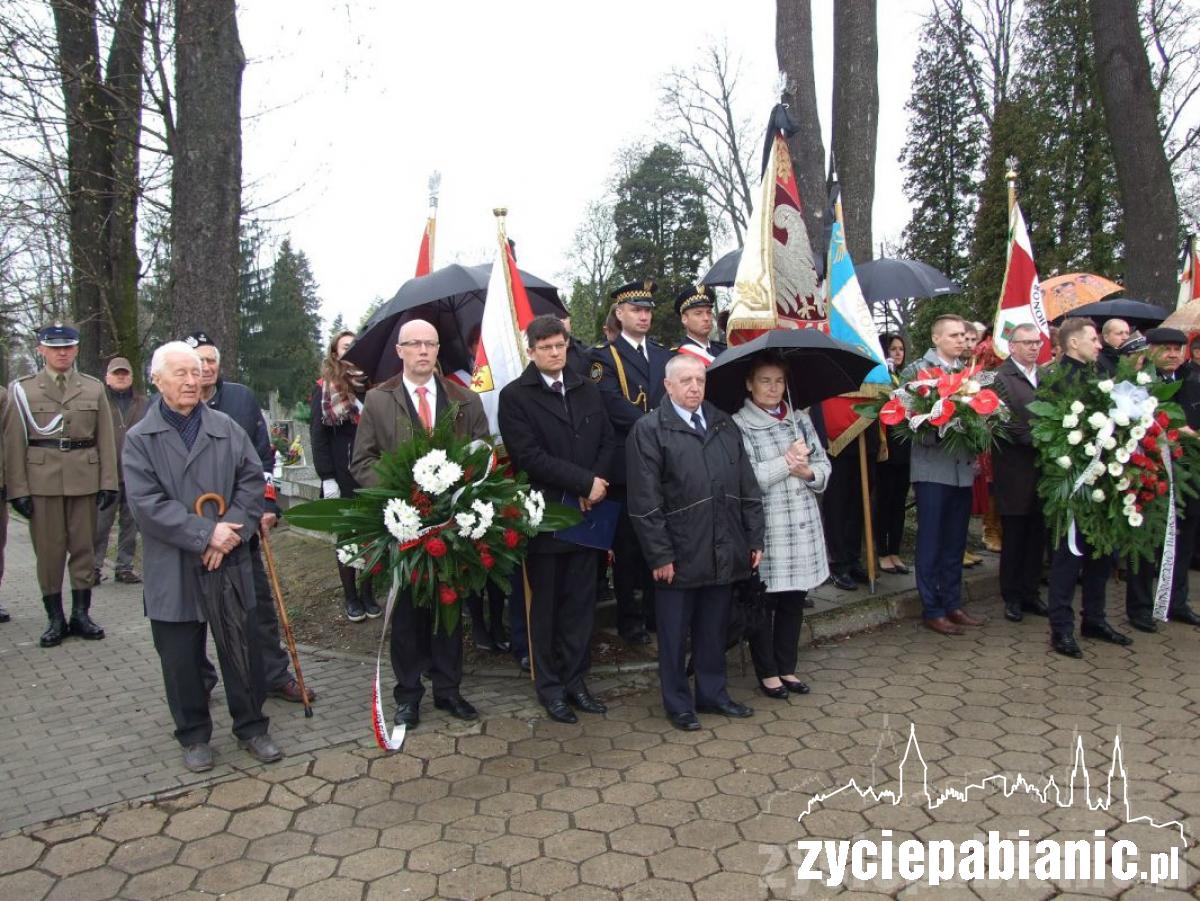 Piękny pogrzeb generała