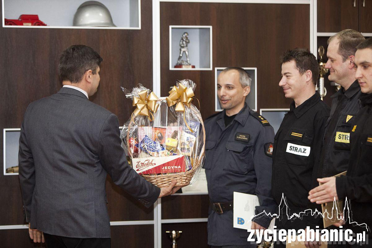 Strażacy nagrodzeni