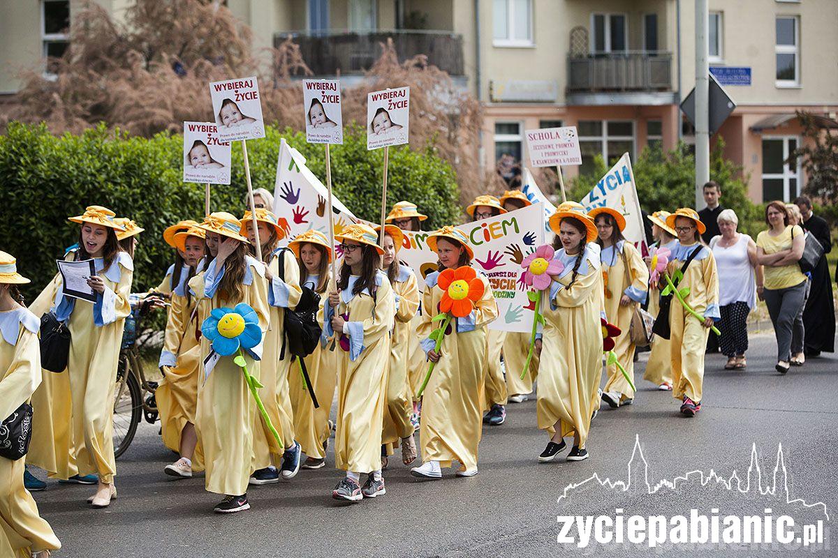 Marsz życia i rodziny