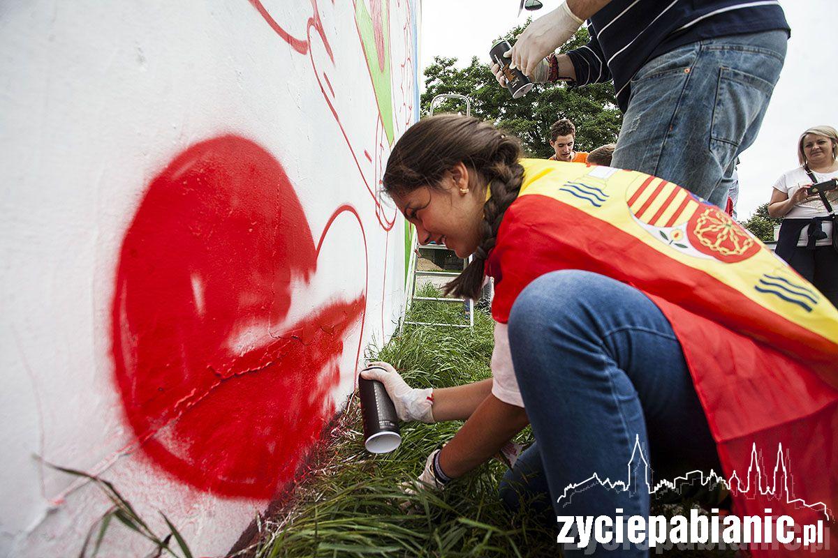 Nowy mural w Pabianicach