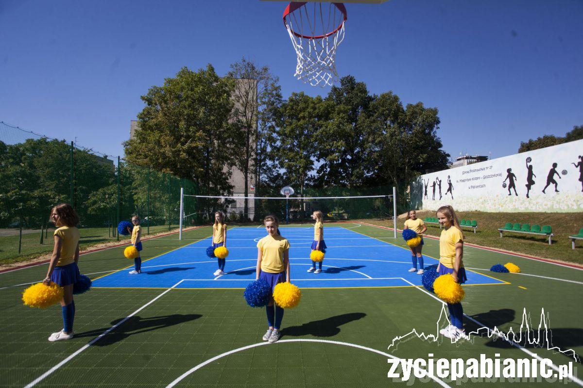 Otwarcie boiska w Szkole Podstawowej nr 17