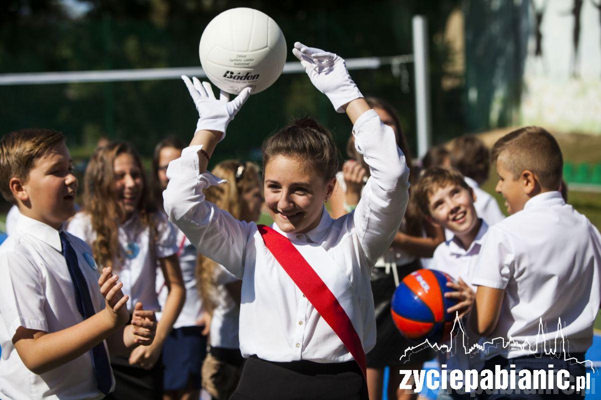 Otwarcie boiska w Szkole Podstawowej nr 17