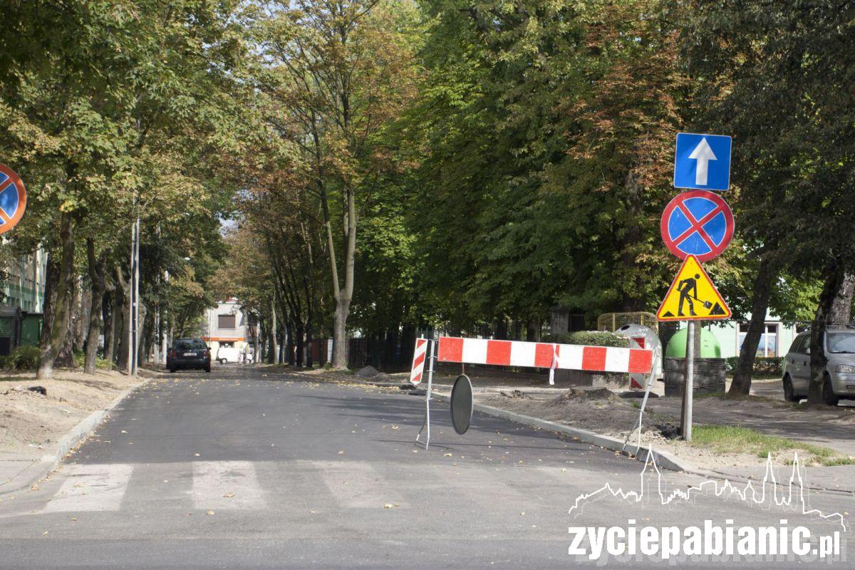Równe chodniki i jezdnie. Gdzie? W Pabianicach