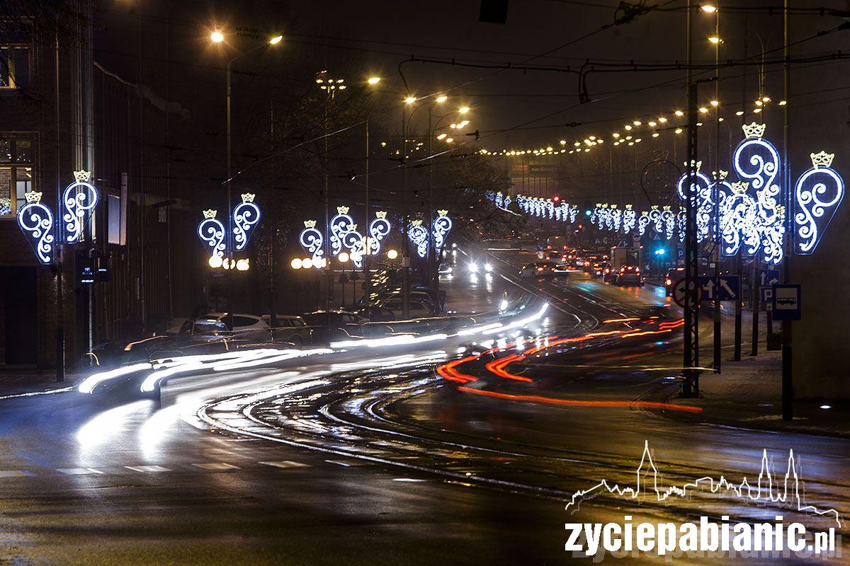 Świąteczna dekoracja na ul. Zamkowej