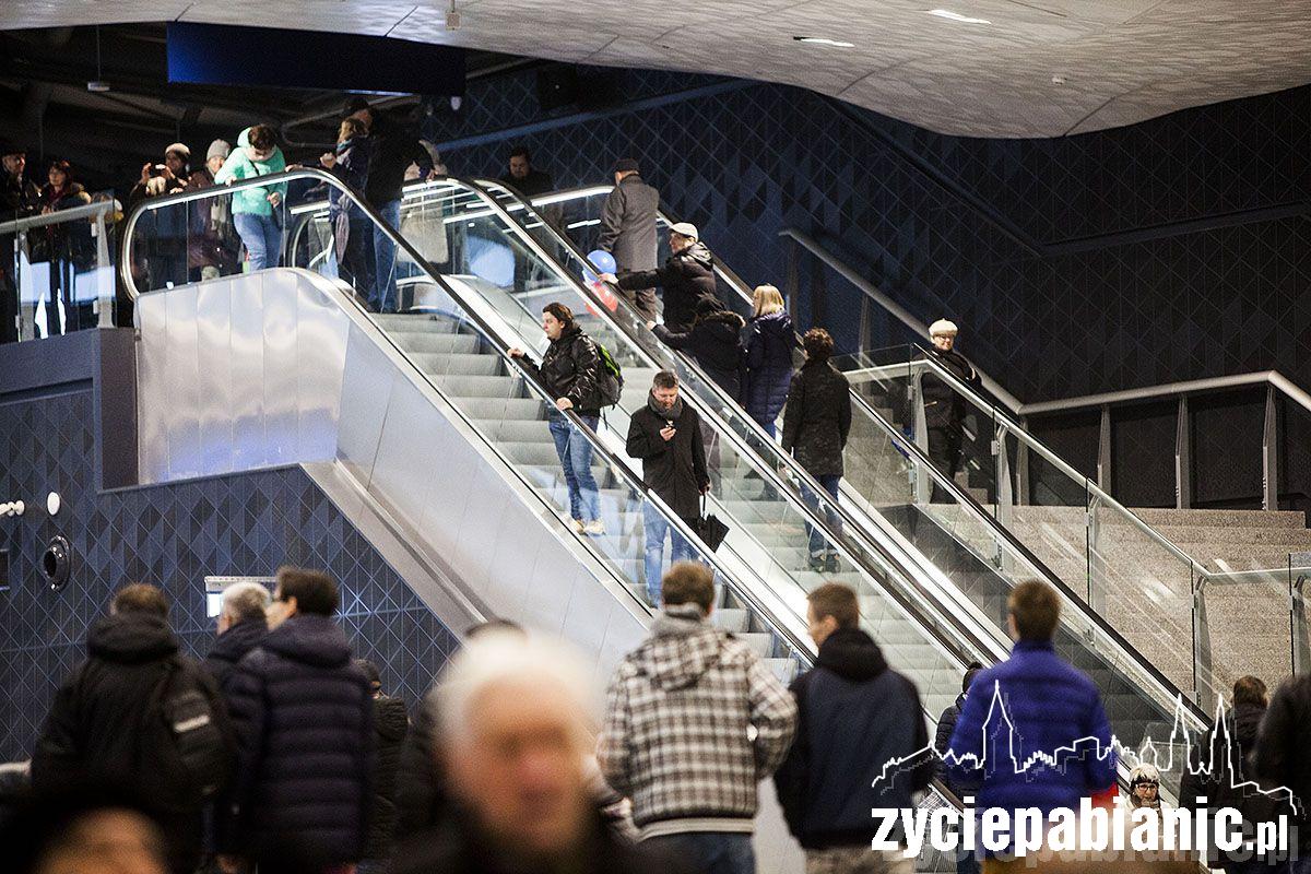 Dworzec Fabryczny otwarty