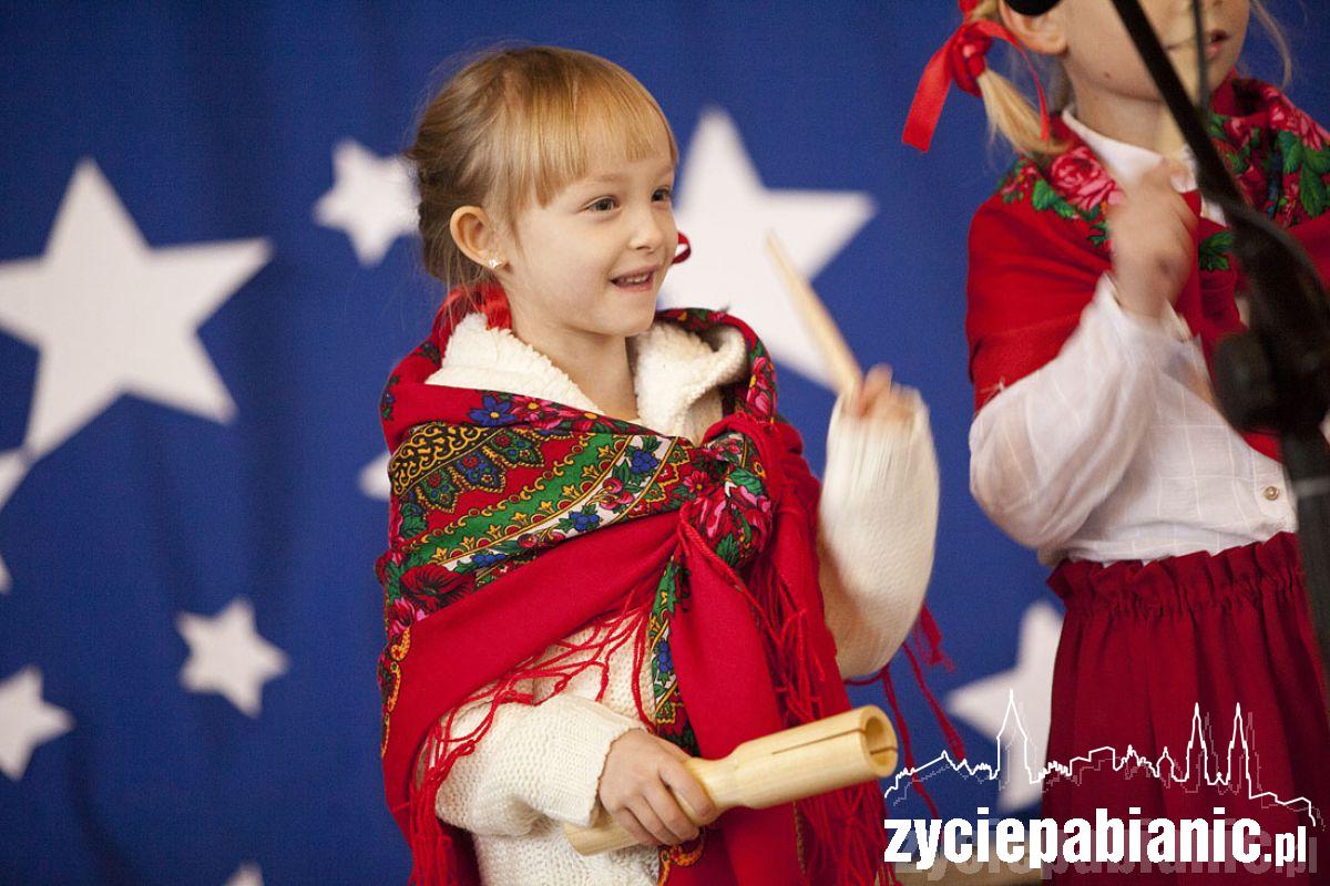 Przedszkolaki śpiewały kolędy
