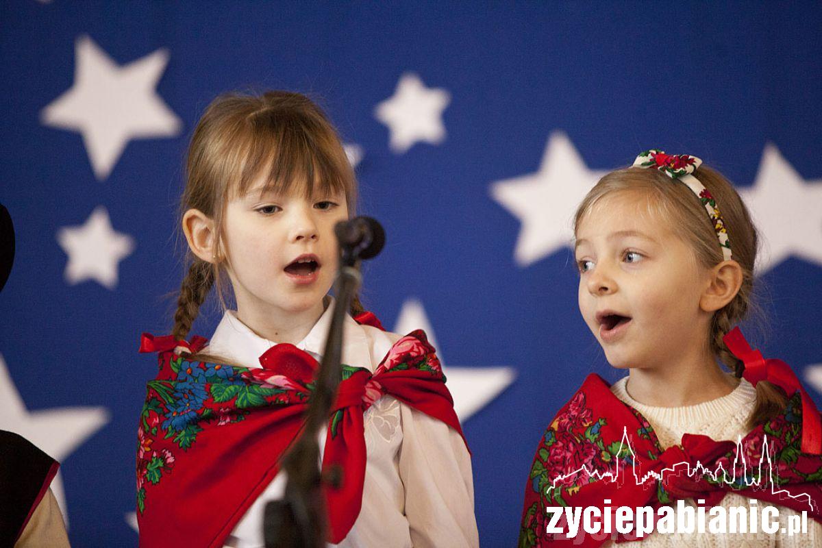 Przedszkolaki śpiewały kolędy
