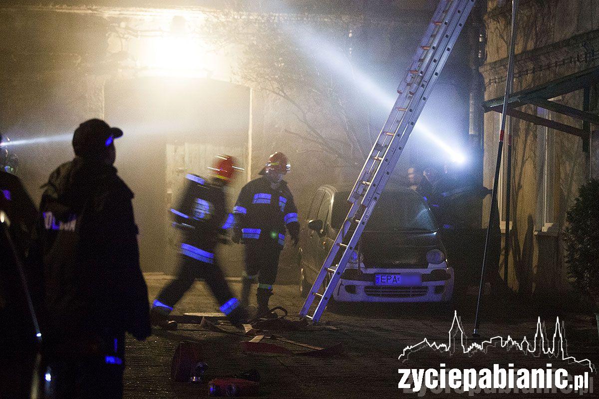 Pożar w kamienicy na ul. św. Rocha
