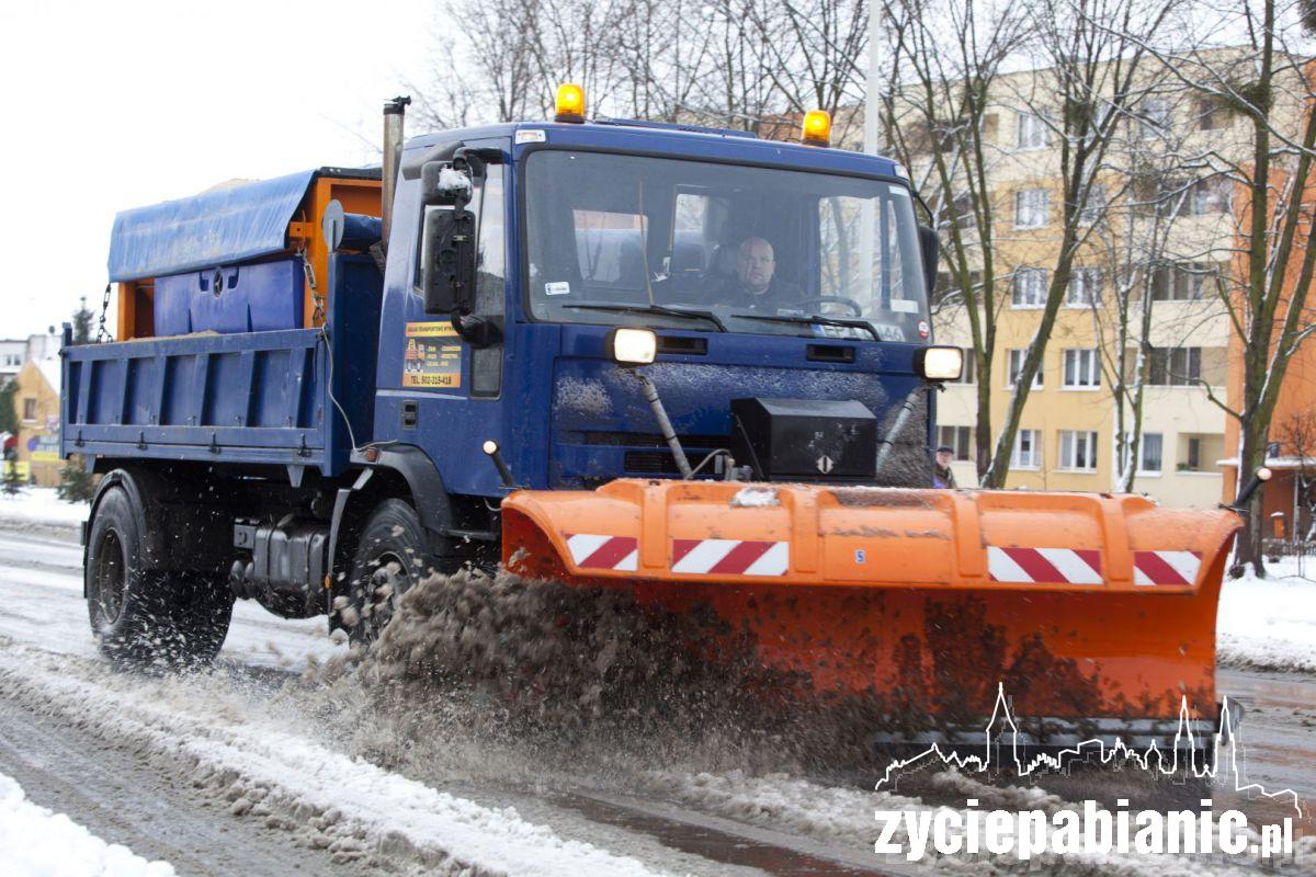 Drogowcy przysnęli. Piesi narzekają