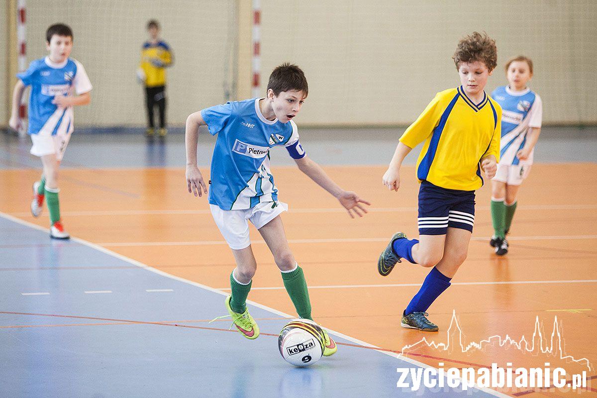 I Halowy Turniej o Puchar Wójta Gminy Dłutów