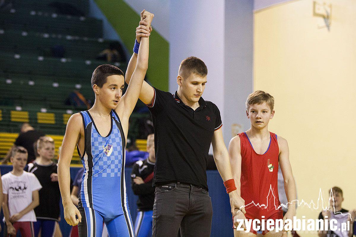 Turniej zapaśniczy pod patronatem starosty