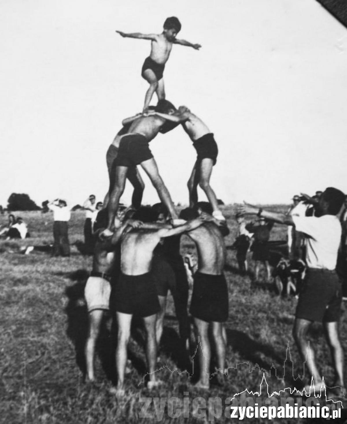 Kim był lubiany nauczyciel?