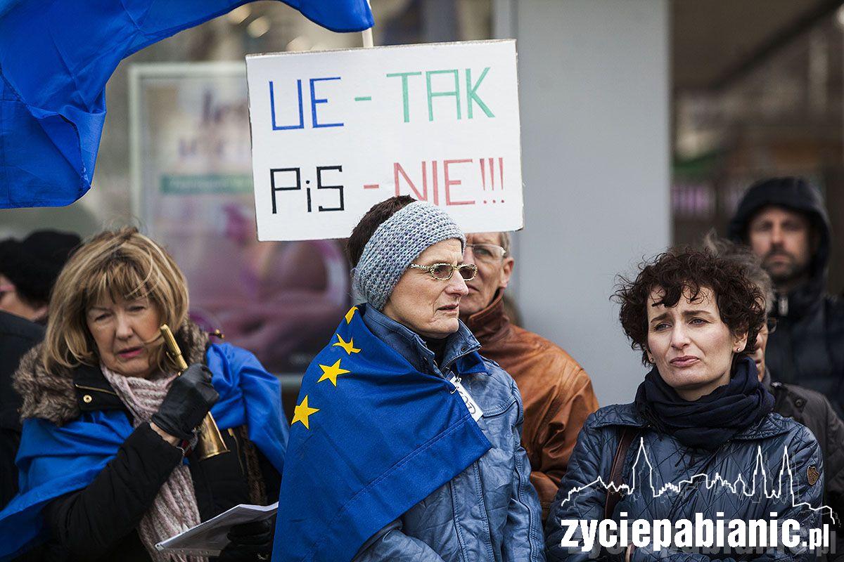 KOD odśpiewał „Odę do radości”